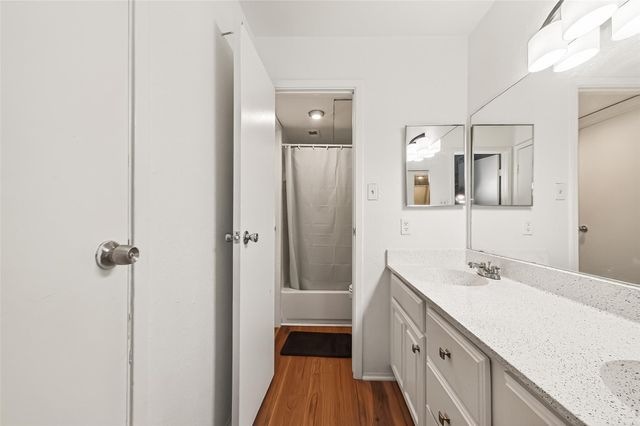 6001 Reims Road 908, Houston, TX 77036