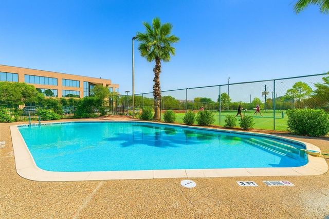 6001 Reims Road 908, Houston, TX 77036