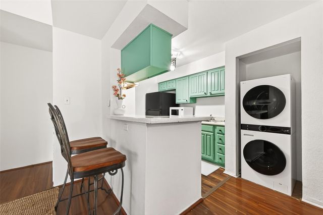 6001 Reims Road 908, Houston, TX 77036