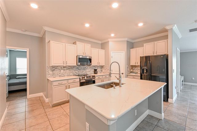 4424 ETERNAL PRINCE DRIVE, Ruskin, FL 33573