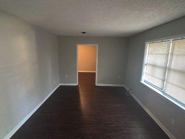 556 MELTON AVE, Memphis, TN 38109