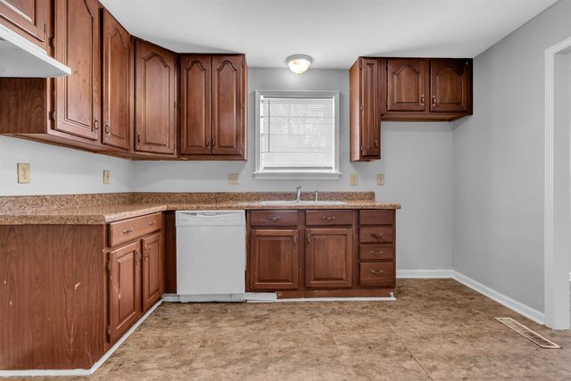 1887 N GRAHAM ST, Memphis, TN 38108