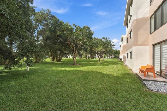 15075 Witney Road 101, Delray Beach, FL 33484