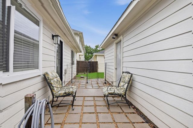 6136 Lone Prairie Way, Katy, TX 77449