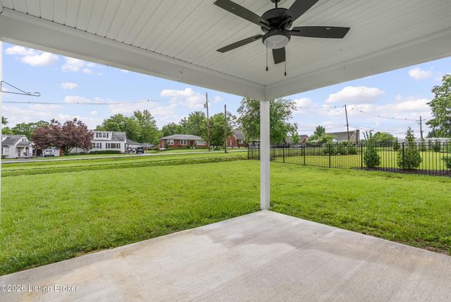 7911 Cultivator Ct, Louisville, KY 40291