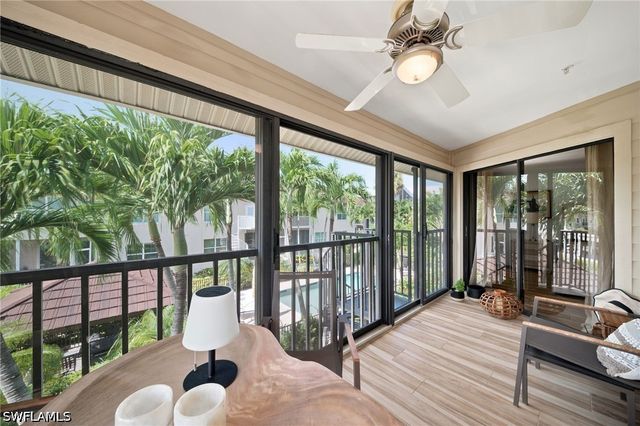 544 10th AVE S 202N, Naples, FL 34102