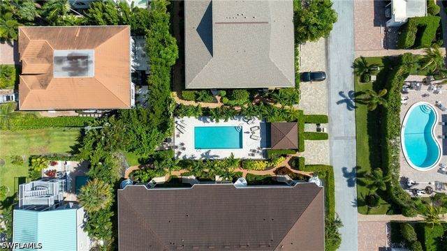 544 10th AVE S 202N, Naples, FL 34102
