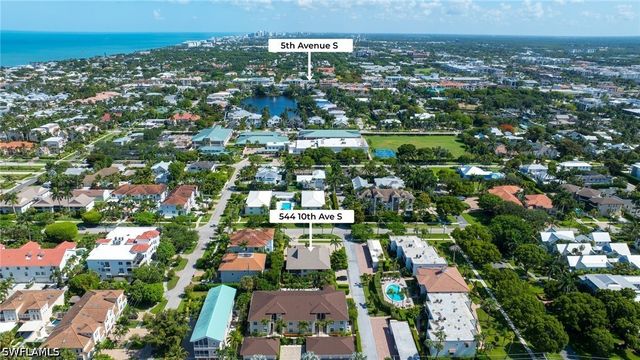 544 10th AVE S 202N, Naples, FL 34102