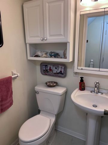 1090 Cabot, Flint, MI 48532