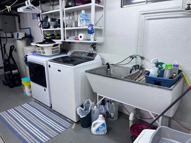 1090 Cabot, Flint, MI 48532