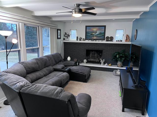 1090 Cabot, Flint, MI 48532