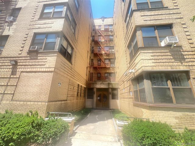 82-01 Britton Avenue 5K, Elmhurst, NY 11373