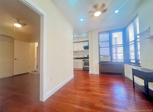 82-01 Britton Avenue 5K, Elmhurst, NY 11373