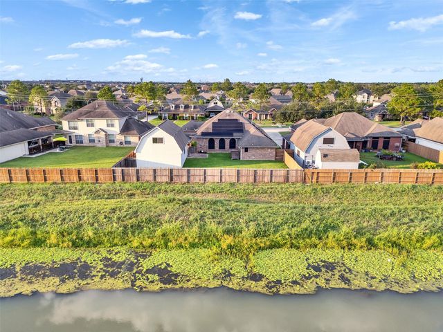 2714 Brahman Drive, Manvel, TX 77578