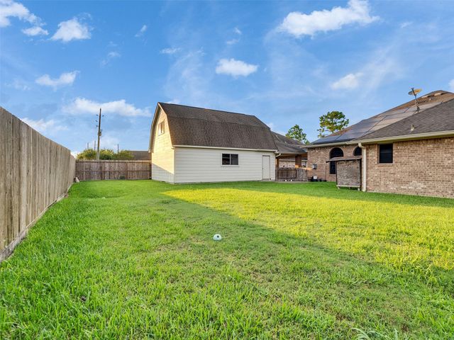2714 Brahman Drive, Manvel, TX 77578
