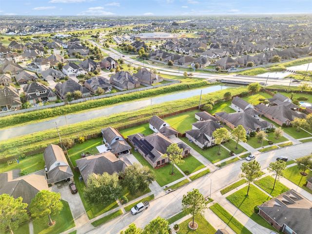 2714 Brahman Drive, Manvel, TX 77578