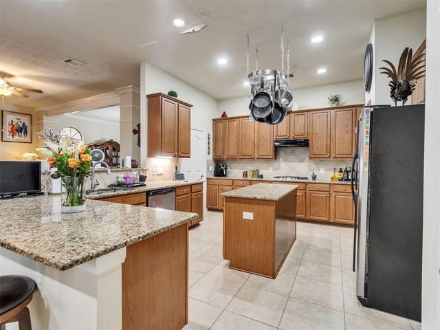 2714 Brahman Drive, Manvel, TX 77578