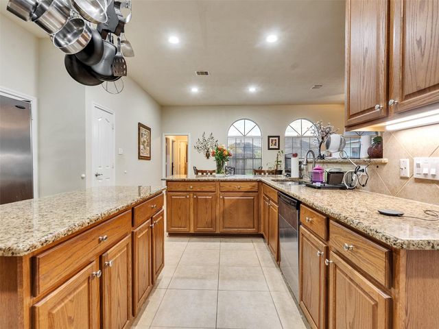 2714 Brahman Drive, Manvel, TX 77578