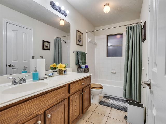 2714 Brahman Drive, Manvel, TX 77578