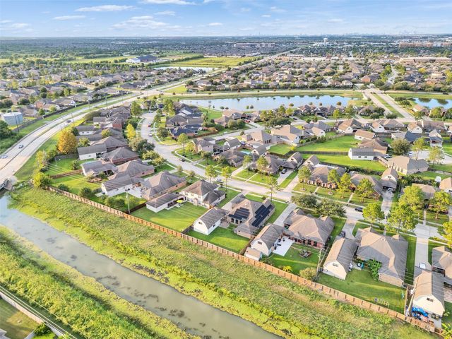 2714 Brahman Drive, Manvel, TX 77578