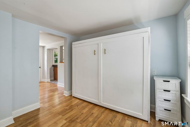179 Niantic River Road, Waterford, CT 06385