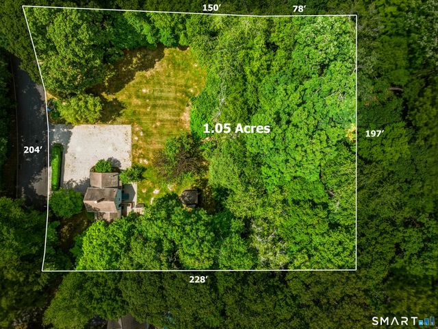 179 Niantic River Road, Waterford, CT 06385