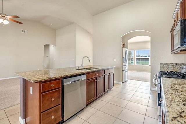 1524 Atlantic Avenue, Lemoore, CA 93245