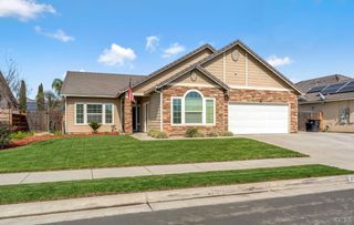 1524 Atlantic Avenue, Lemoore, CA 93245