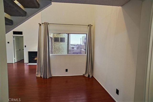 1339 N Columbus, Glendale, CA 91202