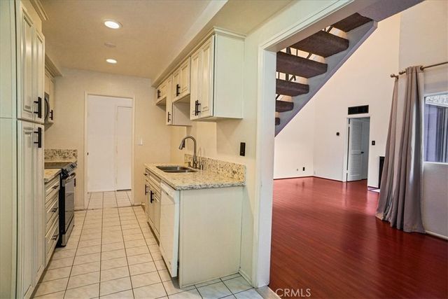 1339 N Columbus, Glendale, CA 91202