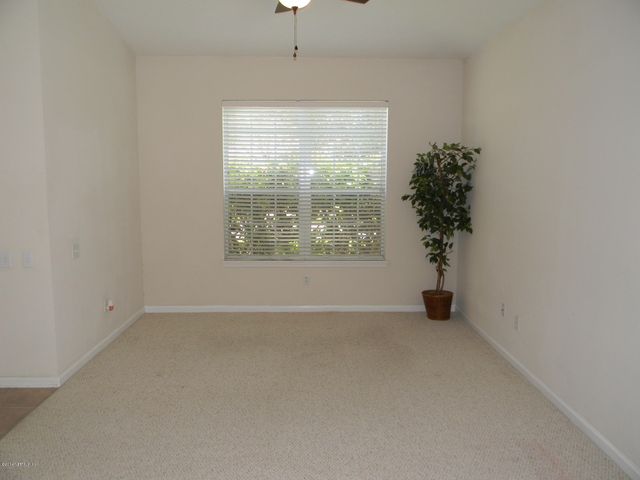 10599 ROUNDWOOD GLEN Court, Jacksonville, FL 32256