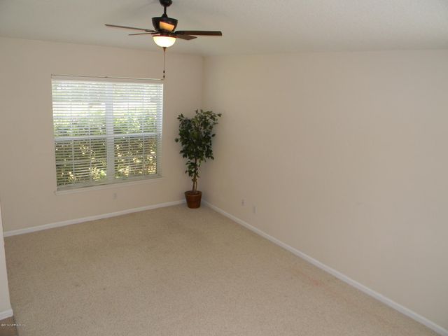 10599 ROUNDWOOD GLEN Court, Jacksonville, FL 32256