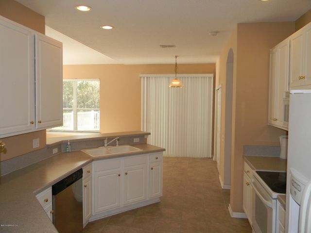 10599 ROUNDWOOD GLEN Court, Jacksonville, FL 32256
