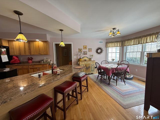 63 May Brook, Woodstock, CT 06281