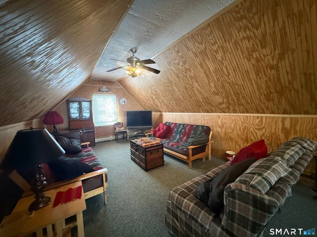 63 May Brook, Woodstock, CT 06281