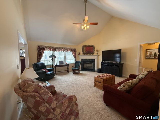 63 May Brook, Woodstock, CT 06281