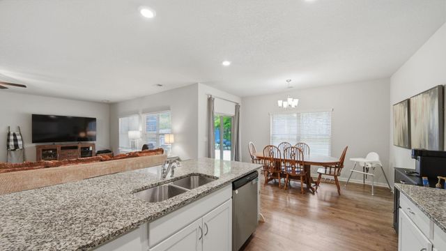 110 ABERDEEN DR, Oakland, TN 38060