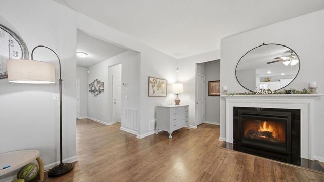 110 ABERDEEN DR, Oakland, TN 38060