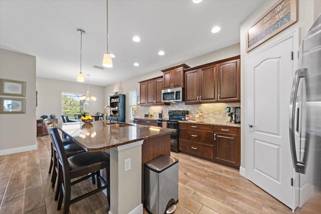 4716 CREEKRIDGE COURT, Bradenton, FL 34203