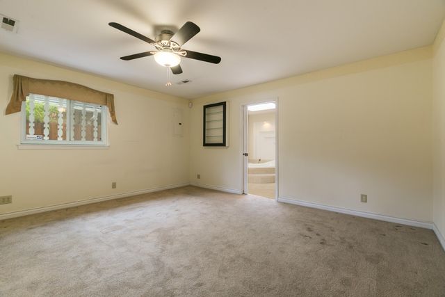 1220 Monroe Street NE, Albuquerque, NM 87110