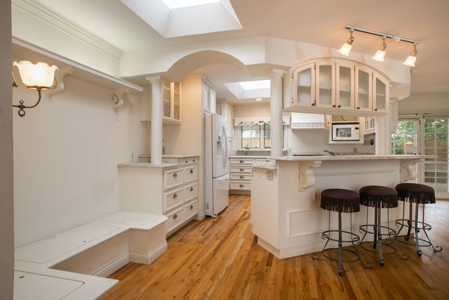 1220 Monroe Street NE, Albuquerque, NM 87110