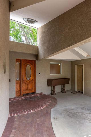 1220 Monroe Street NE, Albuquerque, NM 87110