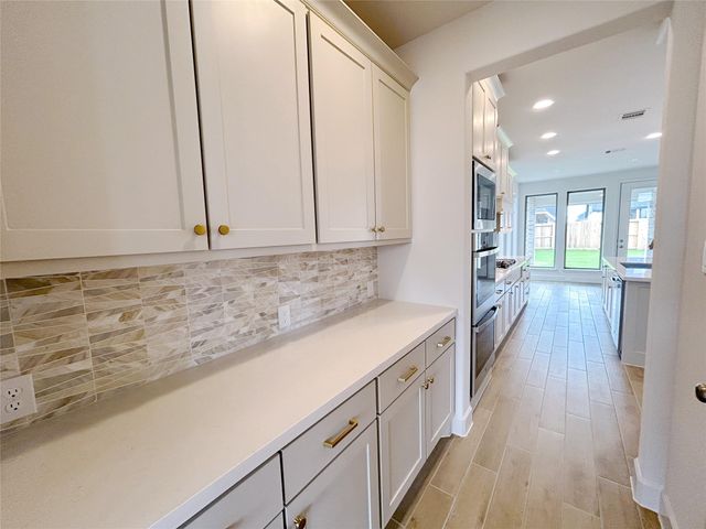 5406 Holly Hollow Lane, Fulshear, TX 77441