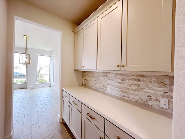 5406 Holly Hollow Lane, Fulshear, TX 77441