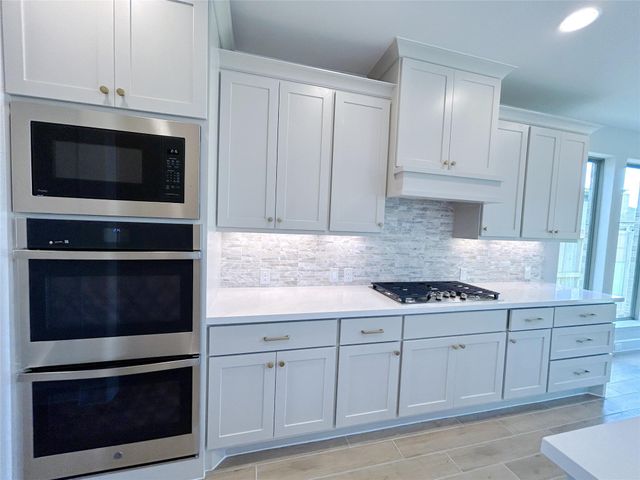 5406 Holly Hollow Lane, Fulshear, TX 77441