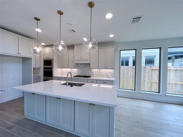 5406 Holly Hollow Lane, Fulshear, TX 77441