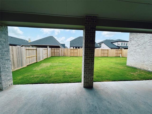 5406 Holly Hollow Lane, Fulshear, TX 77441