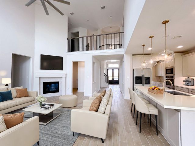 5406 Holly Hollow Lane, Fulshear, TX 77441