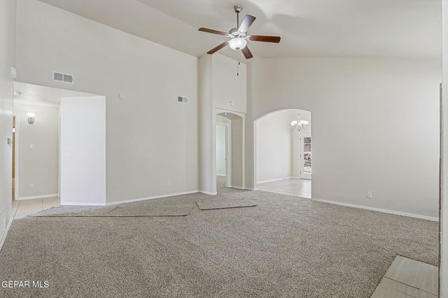 4945 GEORGE FERNANDEZ, El Paso, TX 79938