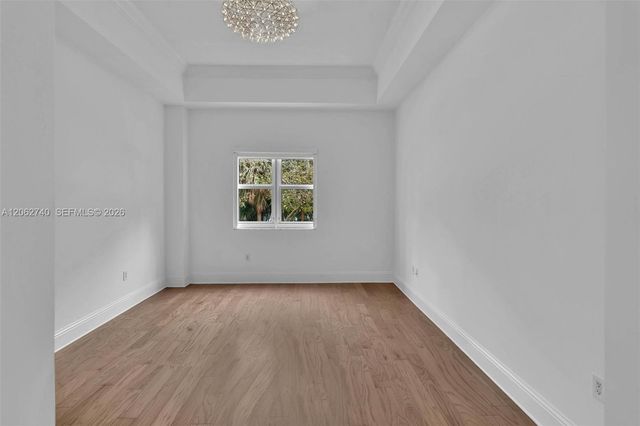 20000 E Country Club Dr 110, Aventura, FL 33180